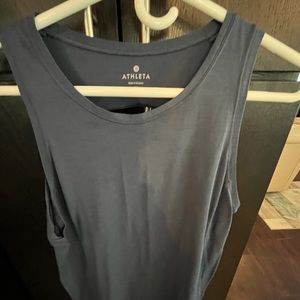 EUC Athleta yoga/exercise tank. Size M